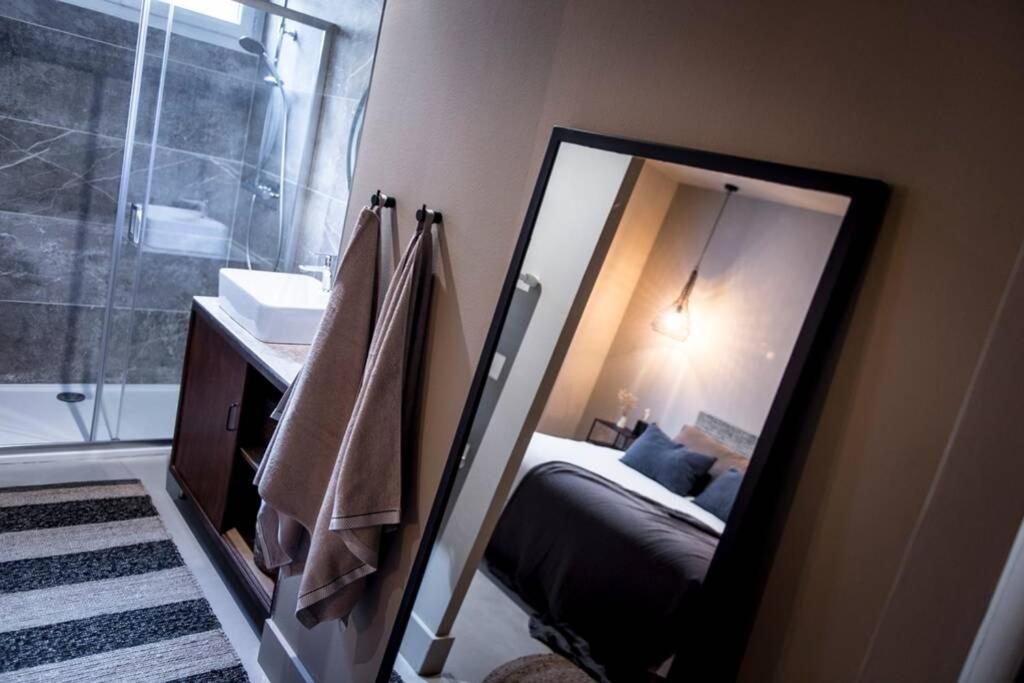 L'Etage Et Son Patio Lejlighed Ruelle-sur-Touvre Eksteriør billede